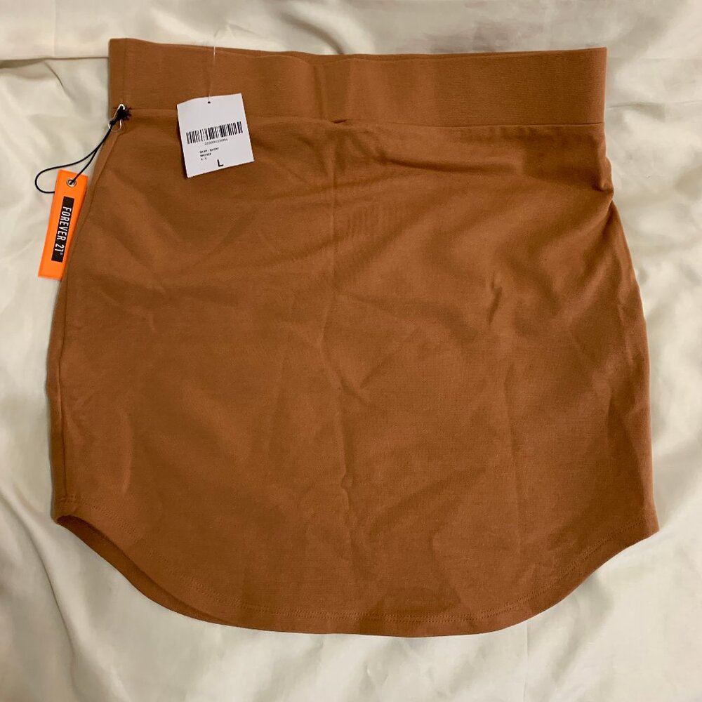 Forever 21 Carmel Mini-Skirt Size Large
